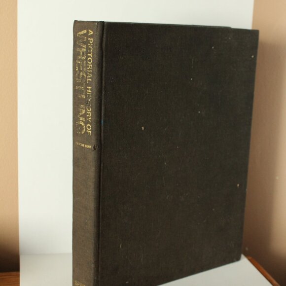 Vintage A Pictorial History Of Wrestling Hardback Book 1st Ed, 2nd Imp. 1969 - Picture 3 of 6